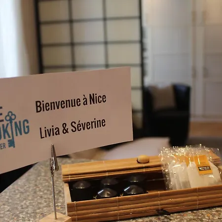 Nice Booking- Le Cosy 200 M De La Plage Διαμέρισμα