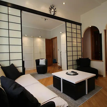 Nice Booking- Le Cosy 200 M De La Plage Νίκαια