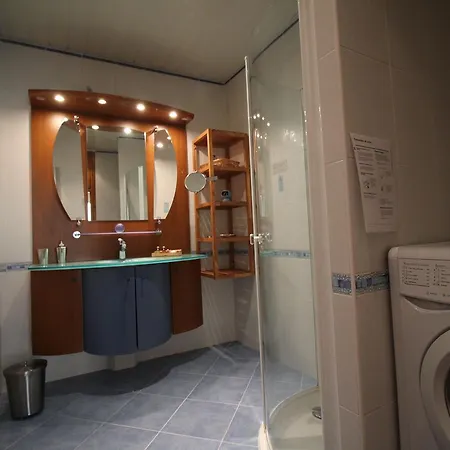 Nice Booking- Le Cosy 200 M De La Plage